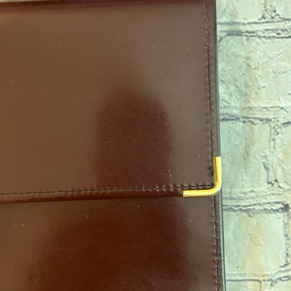 VINTAGE HAZEL MADE IN USA LOCKABLE BURGUNDY NON LEATHER ORGANIZER/NO KEY - Picture 8 of 9